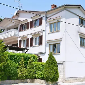 And Maison d'hôtes
